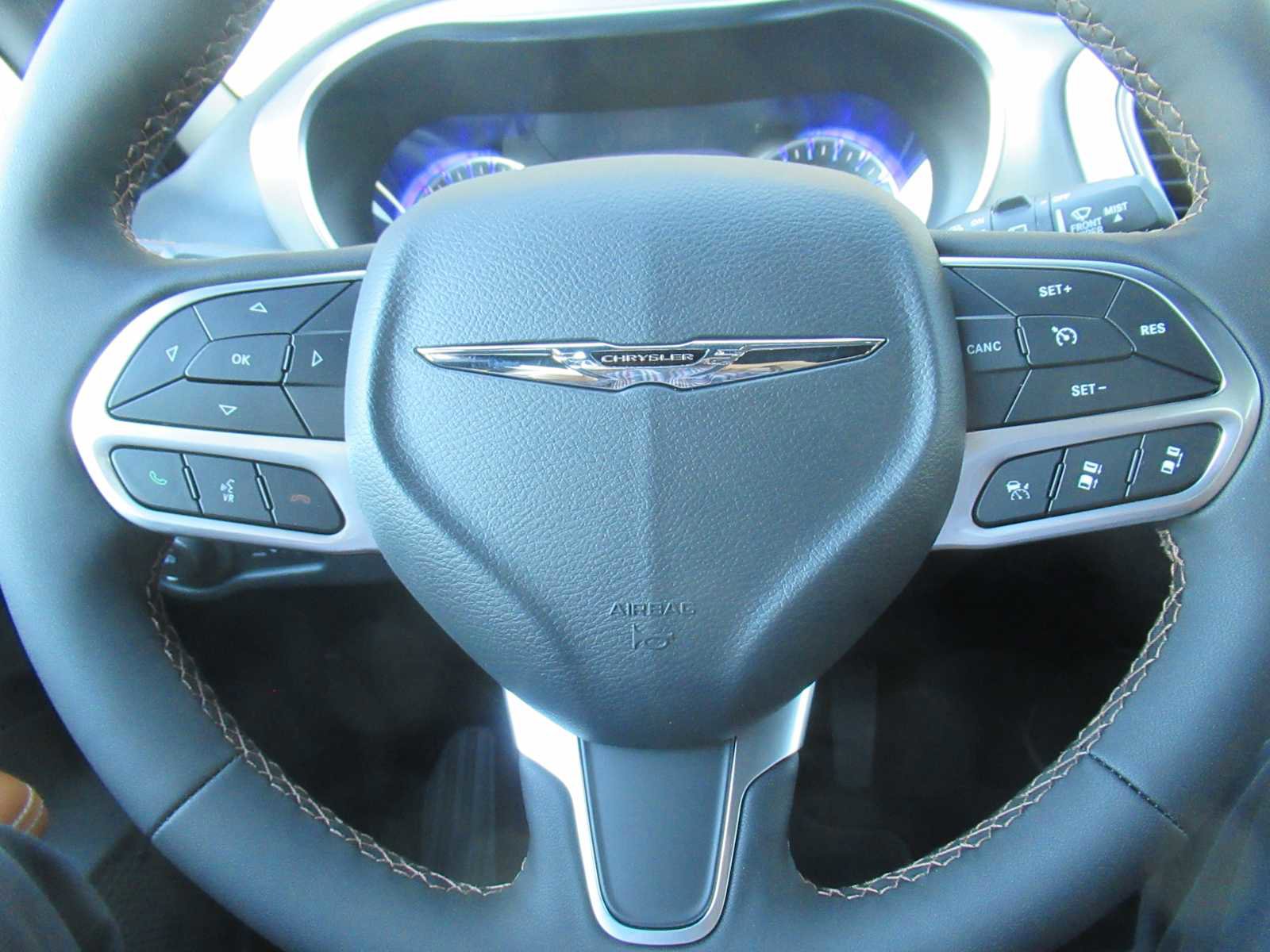 New 2026 Chrysler Pacifica Pinnacle image 27