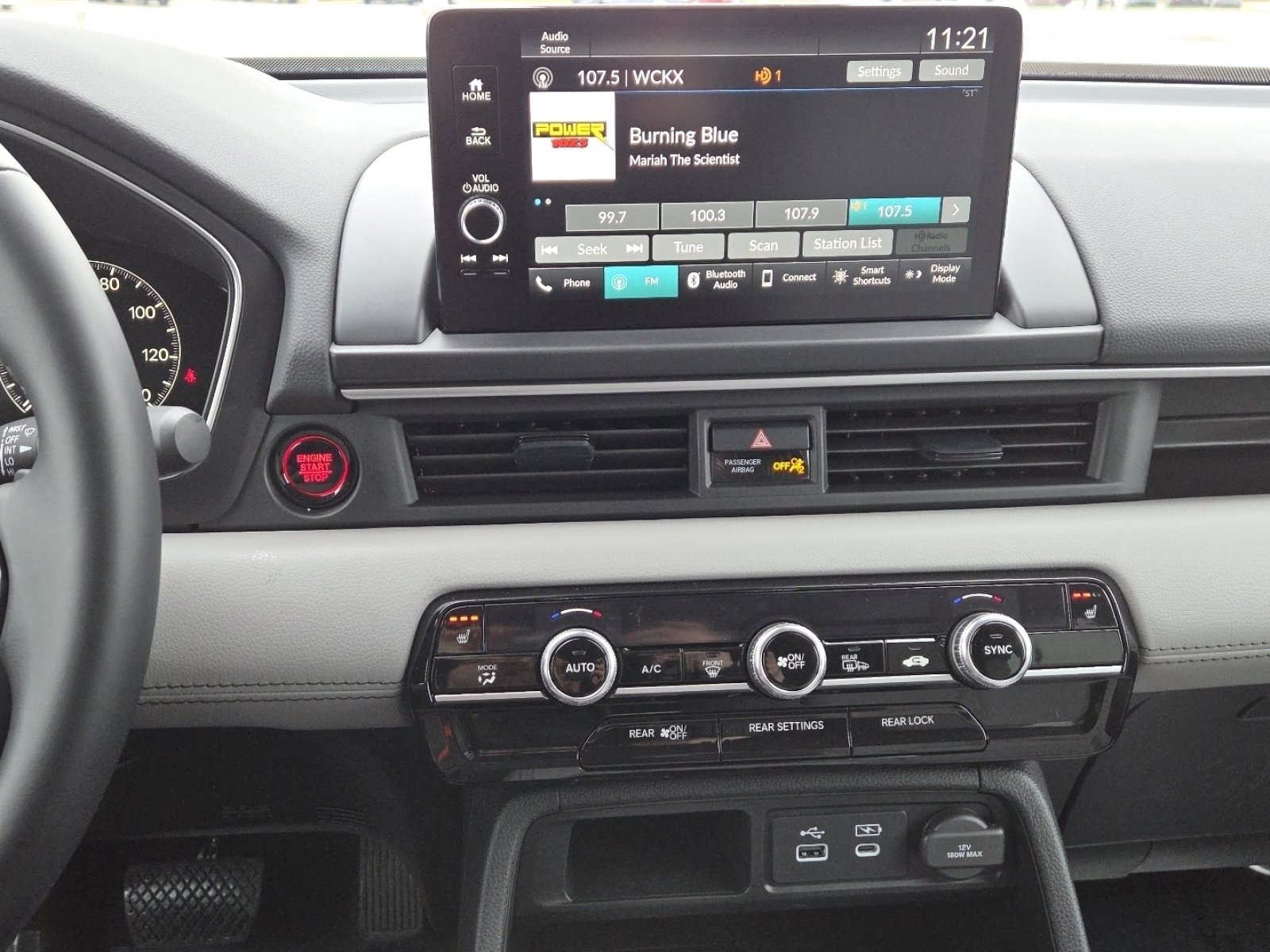 Used 2025 Honda Pilot EX-L image 29