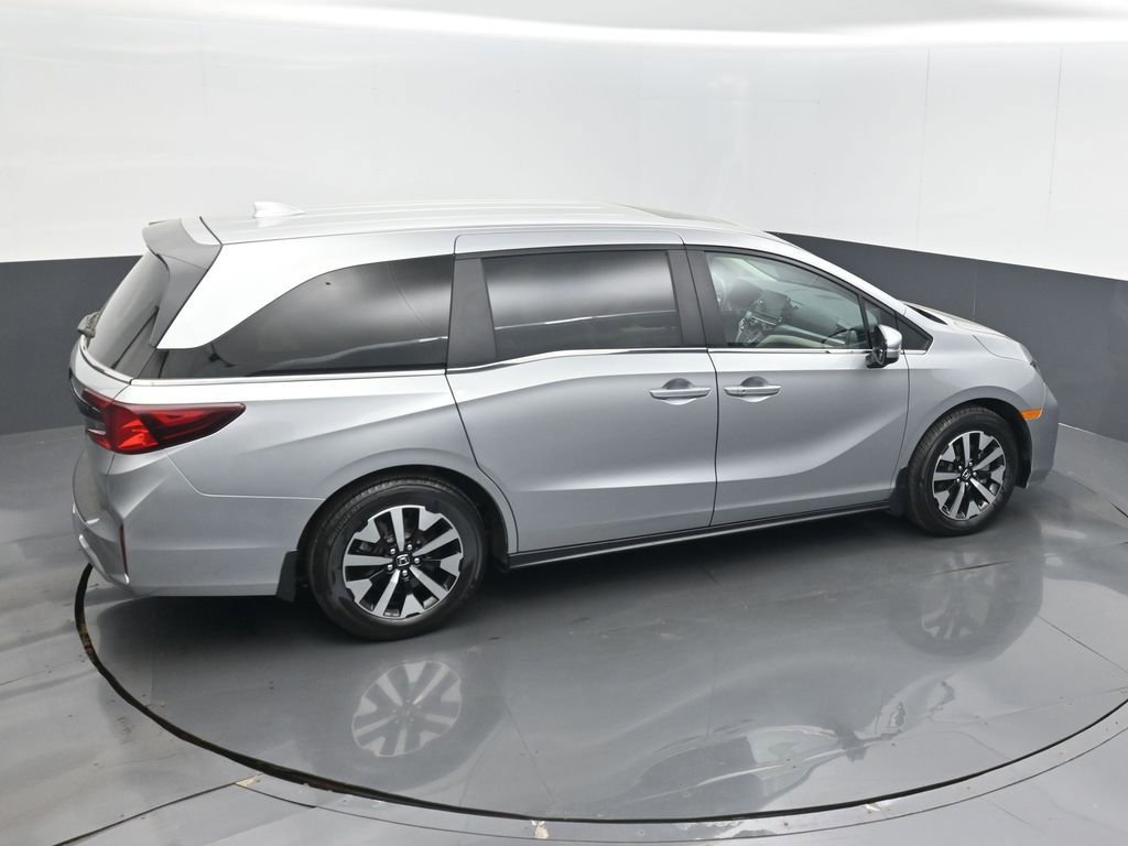 Certified 2025 Honda Odyssey EX-L image 24