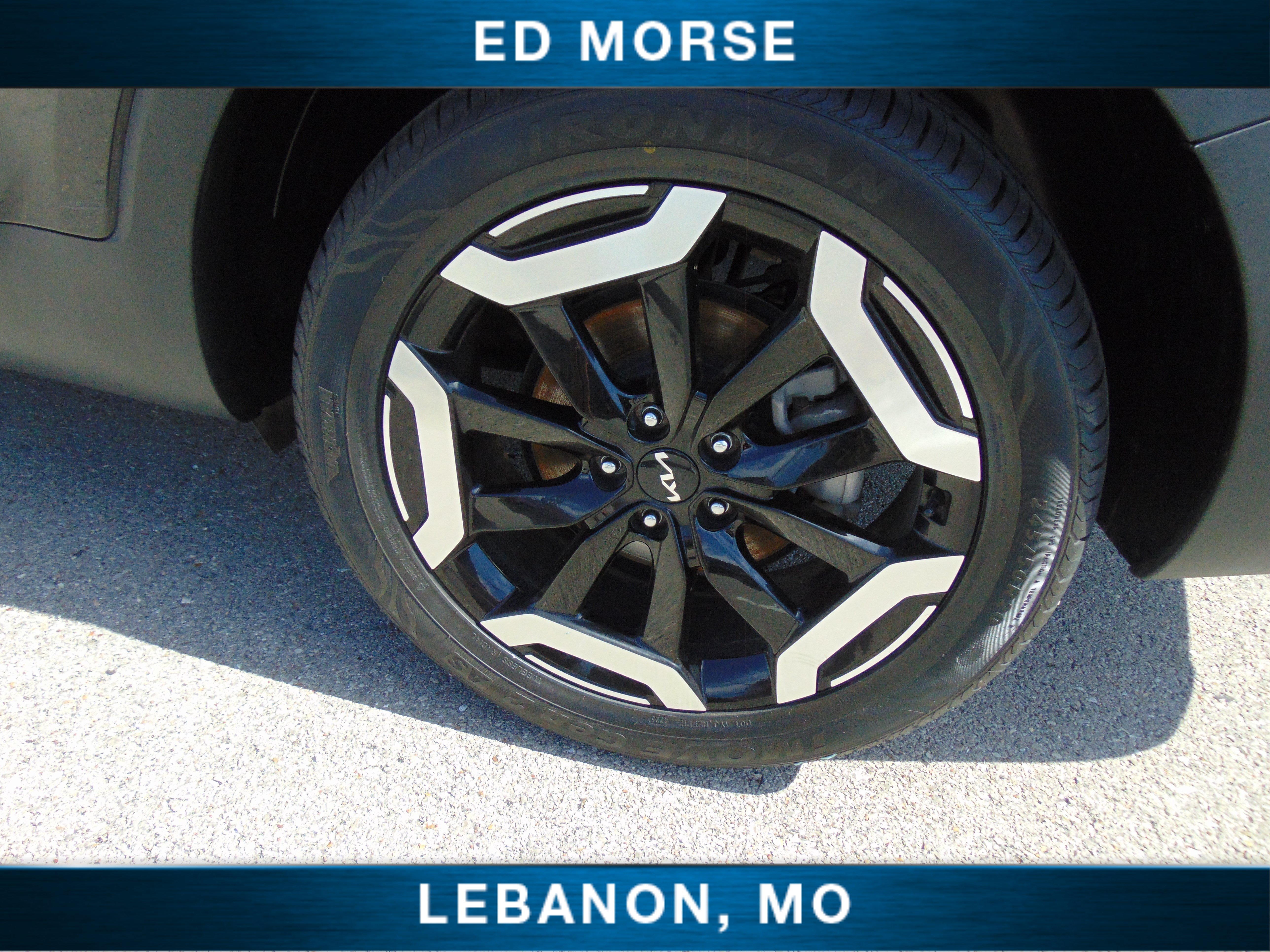 Used 2025 Kia Telluride S AWD/4WD image 9