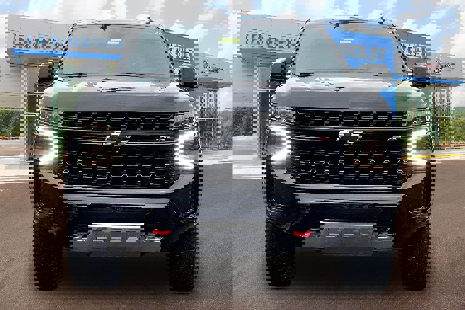 Certified 2024 Chevrolet Tahoe Z71 w/ Z71 Off-Road Package image 3