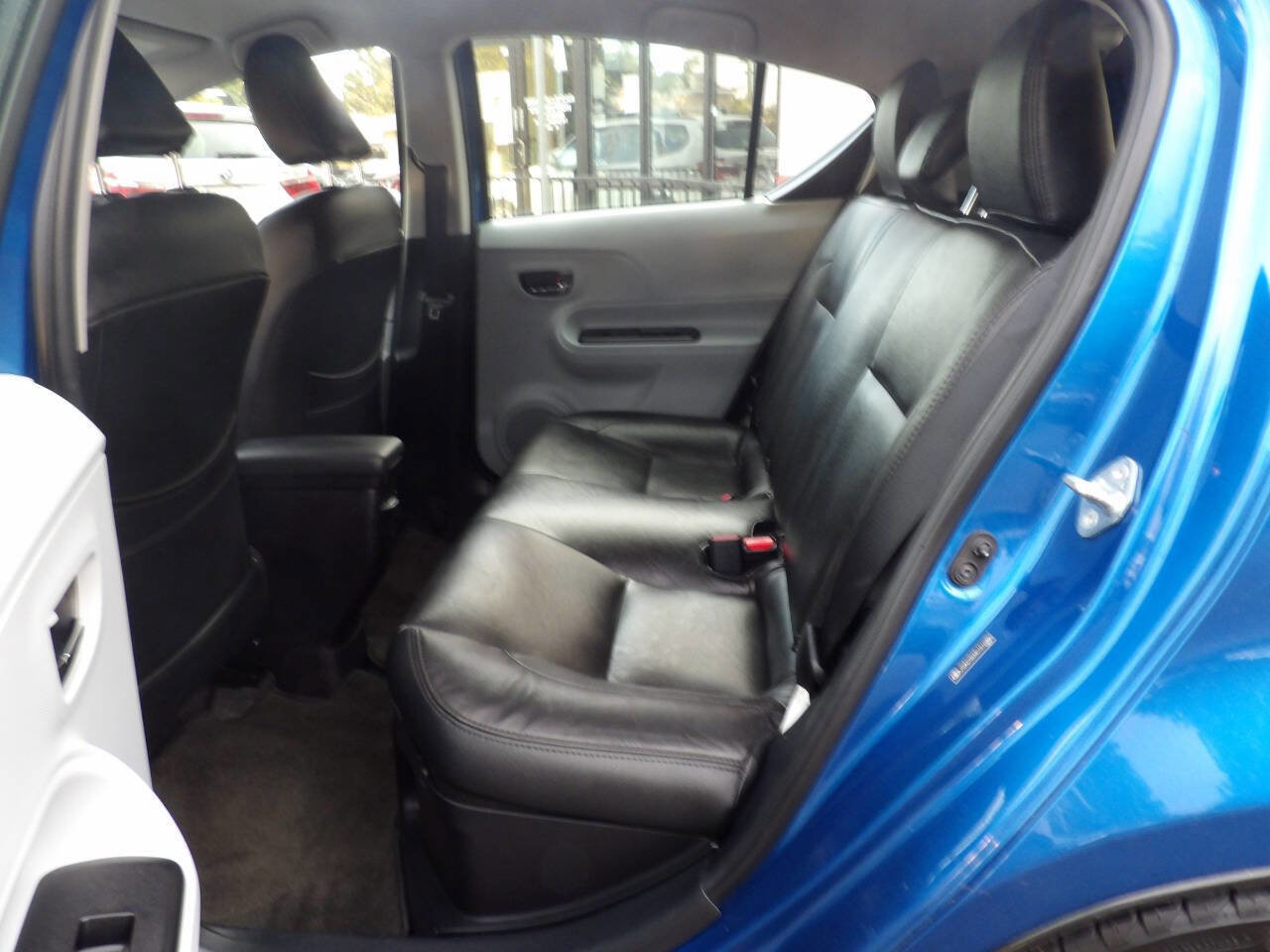 Used 2012 Toyota Prius C Three FWD image 9