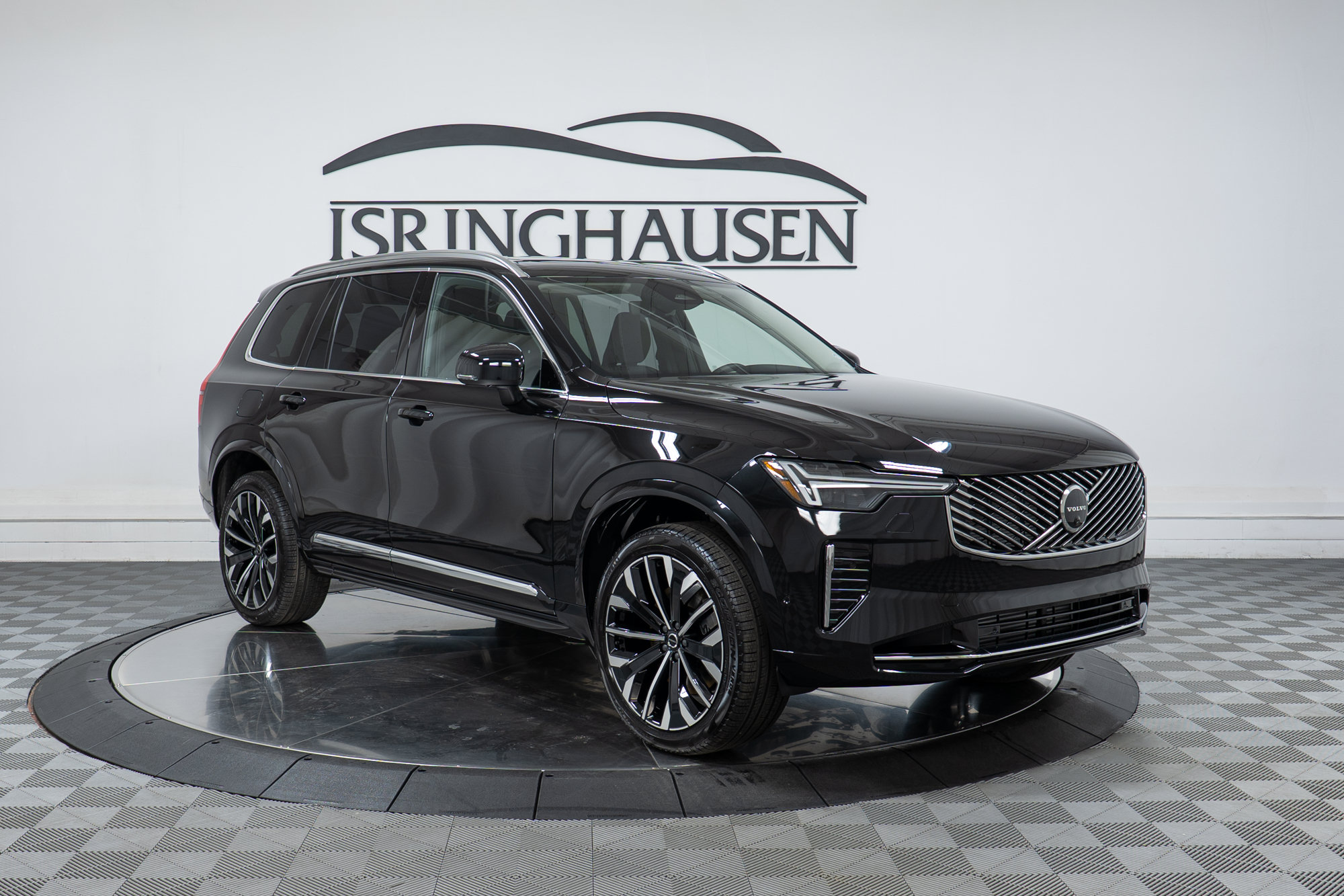 New 2026 Volvo XC90 T8 Plus w/ Protection Package Premier AWD/4WD image 3