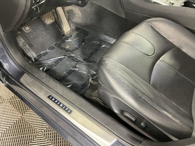 Used 2010 INFINITI G37 Journey w/ Premium Pkg image 15