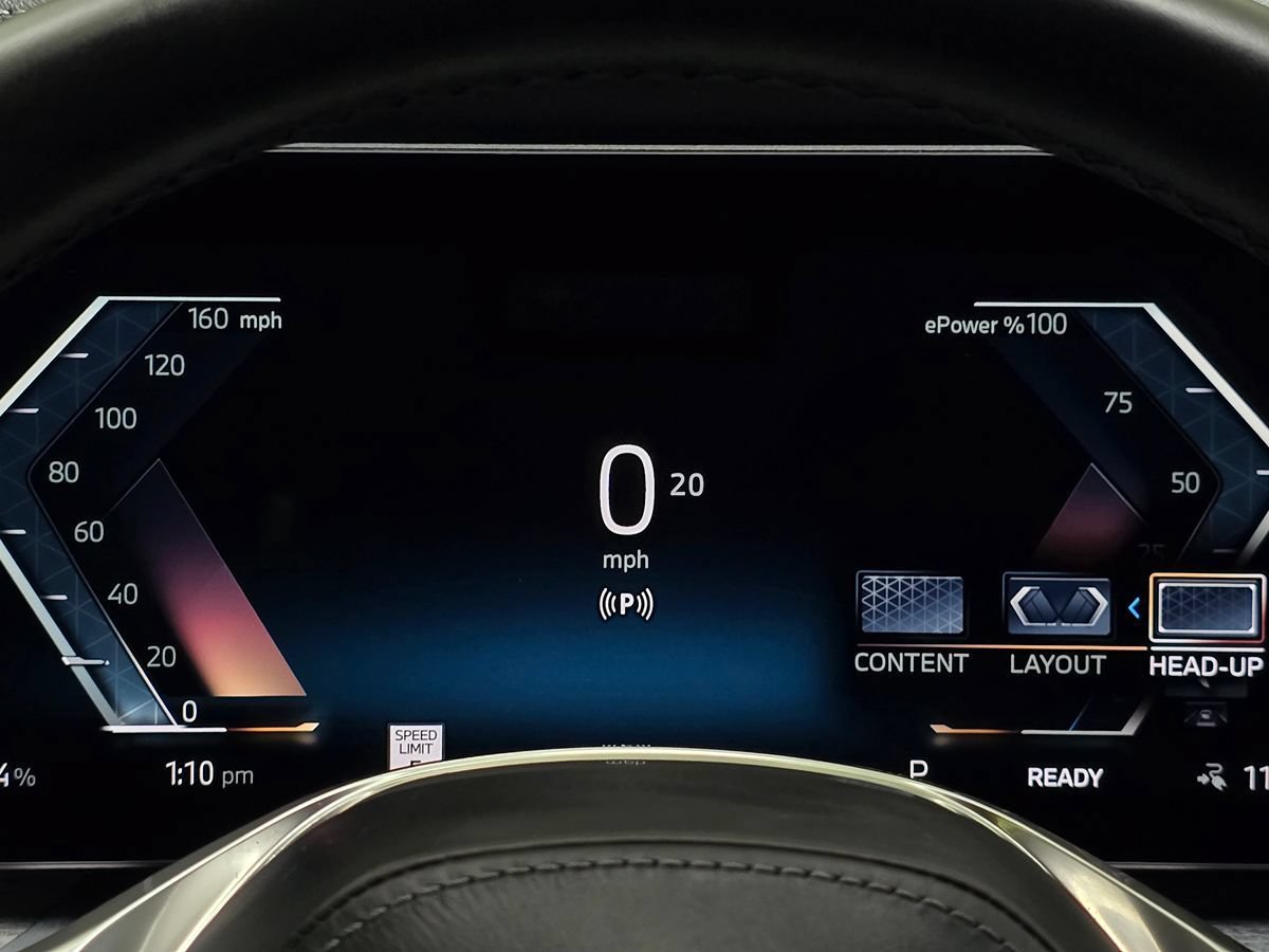 Used 2024 BMW i7 xDrive60 AWD/4WD image 41