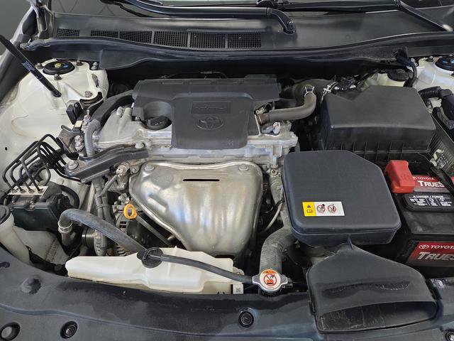 Used 2017 Toyota Camry XSE image 36