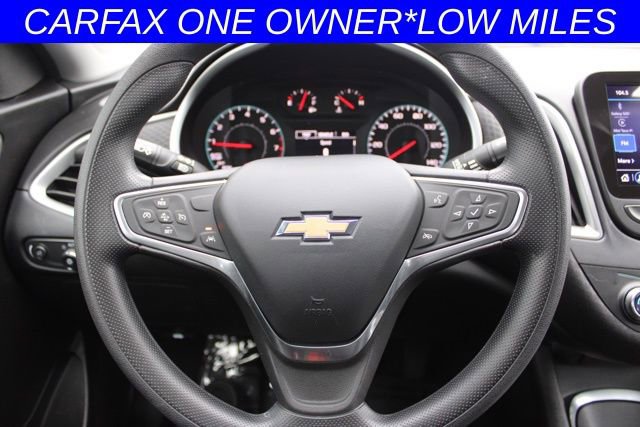 Used 2022 Chevrolet Malibu LT image 25
