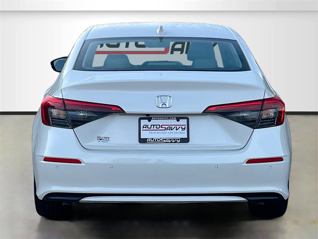 Used 2023 Honda Civic Touring image 6