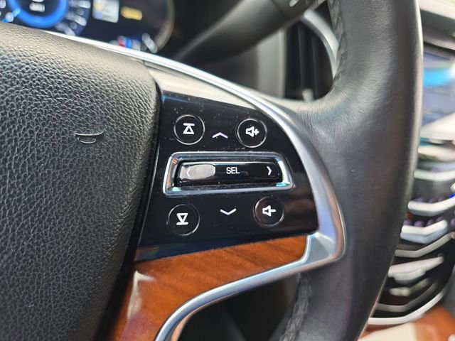 Used 2017 Cadillac Escalade Luxury AWD/4WD image 22