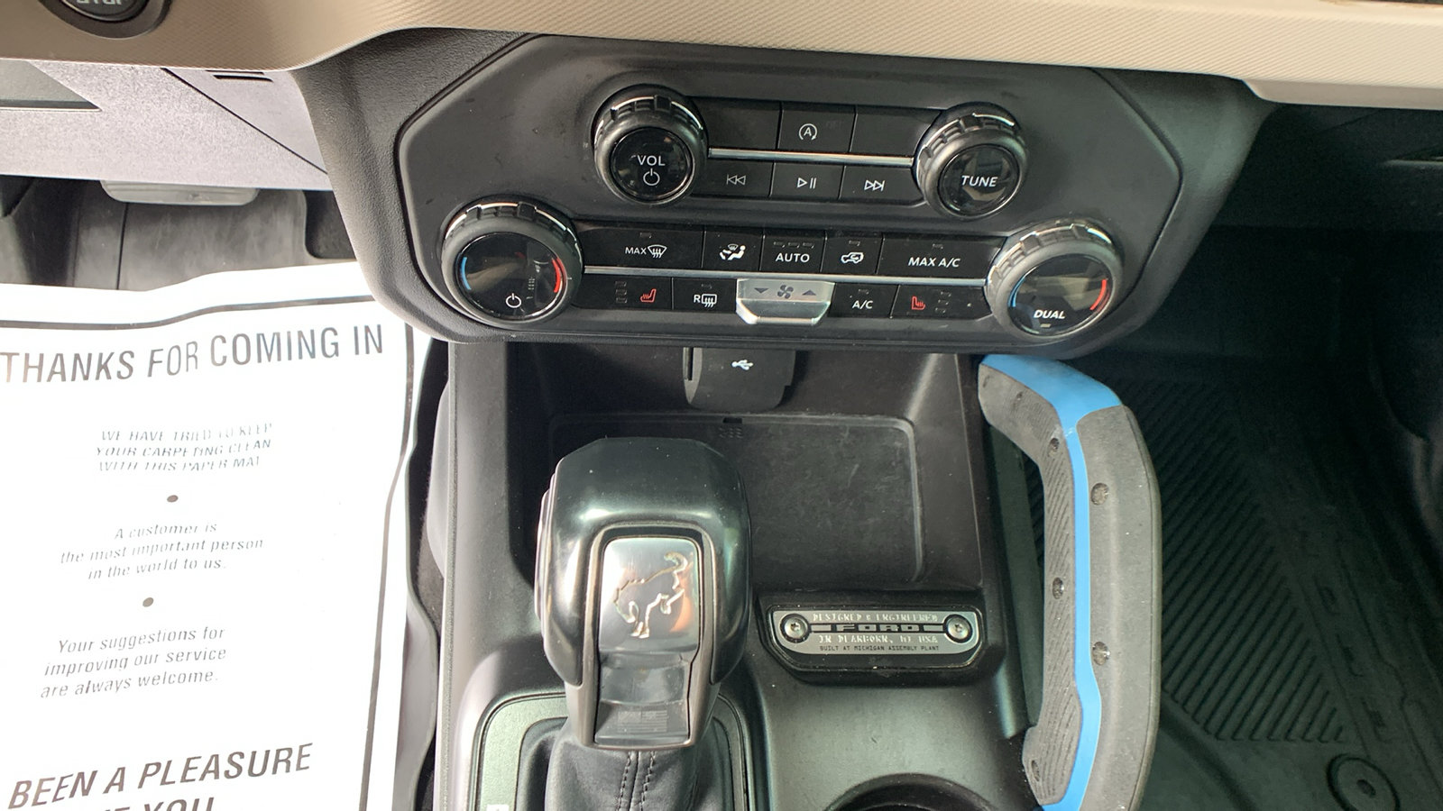 Used 2023 Ford Bronco Wildtrak AWD/4WD image 16