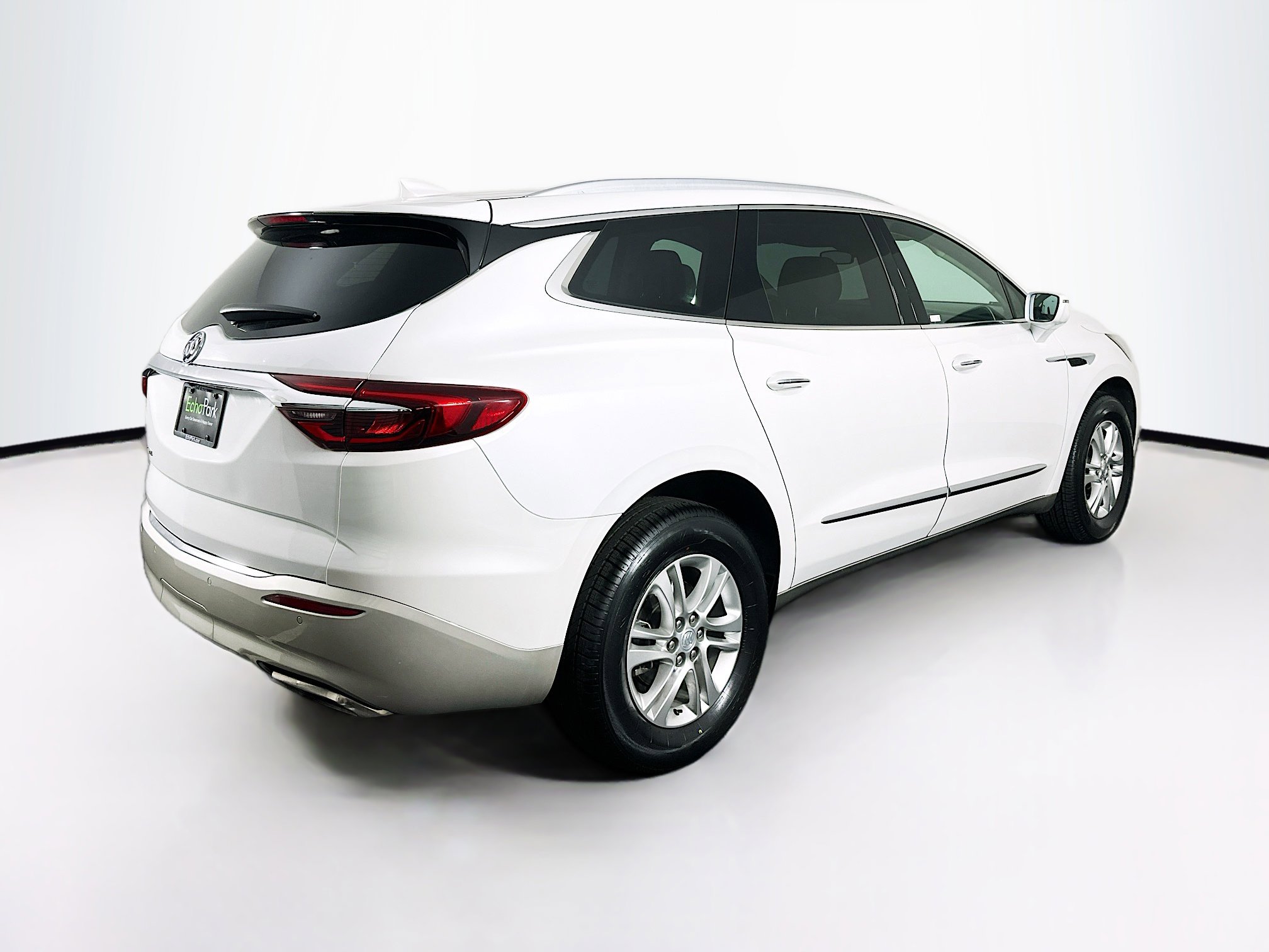 Used 2018 Buick Enclave Premium image 9