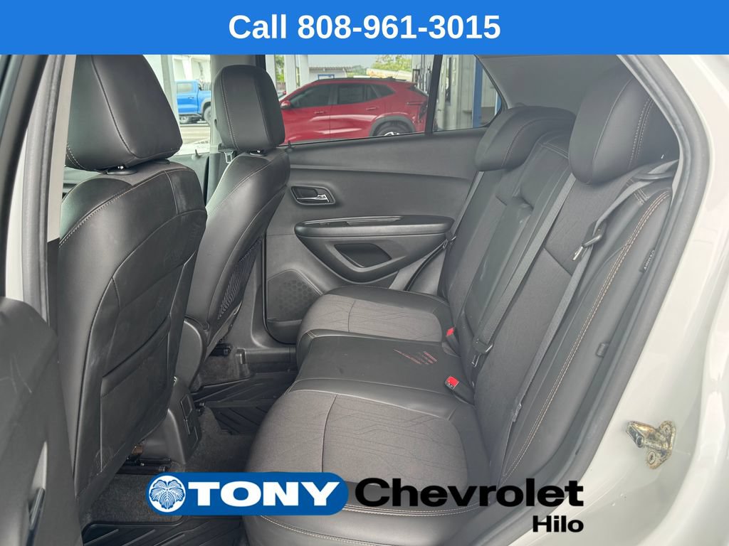 Used 2019 Chevrolet Trax LT w/ LT Convenience Package FWD image 11