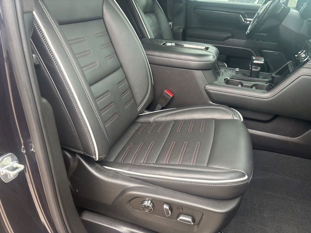 Used 2022 GMC Sierra 1500 AT4X image 44