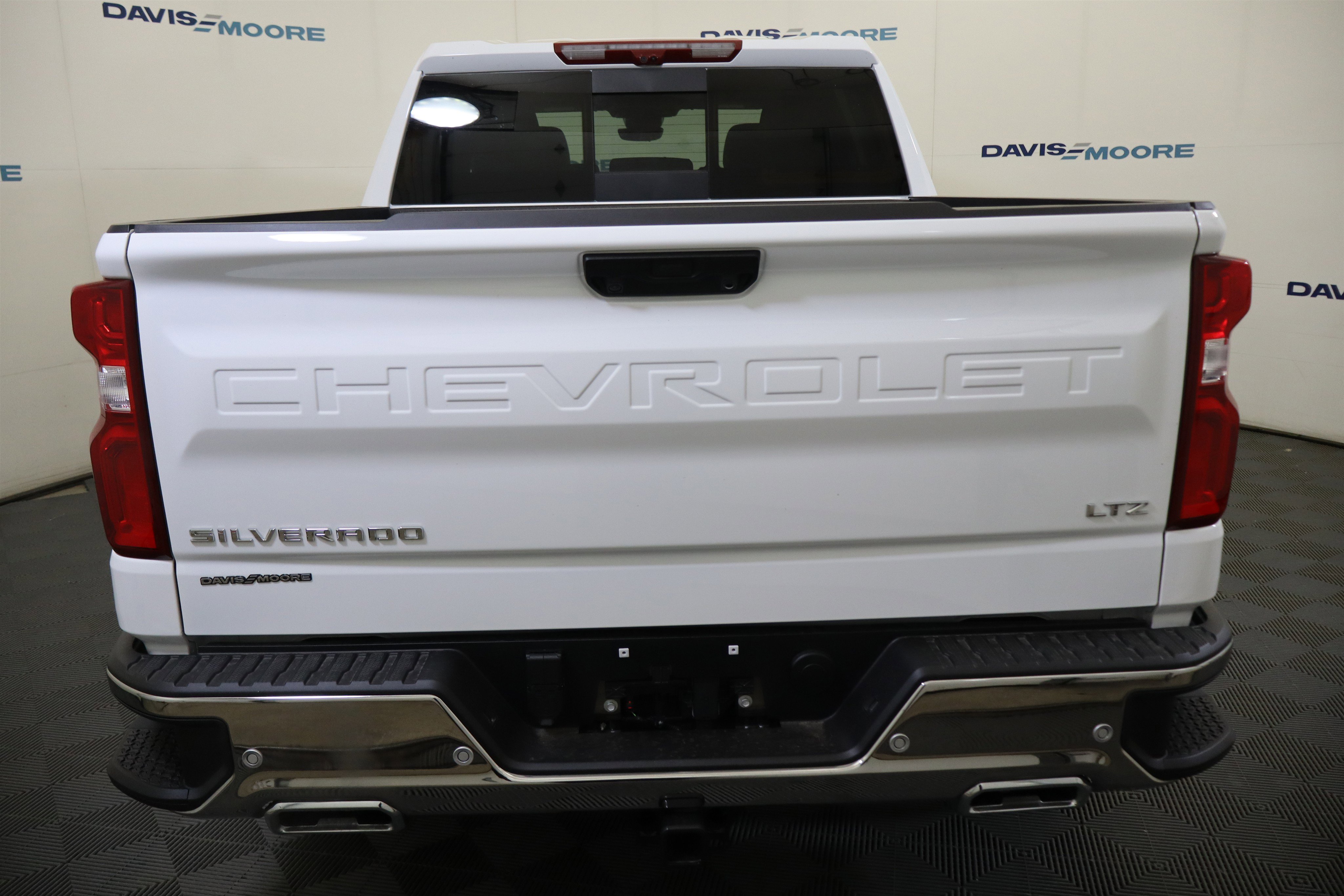 New 2026 Chevrolet Silverado 1500 LTZ w/ LTZ Premium Package AWD/4WD image 44