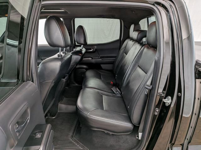 Used 2023 Toyota Tacoma TRD Off-Road w/ TRD Premium Off Road Package AWD/4WD image 20