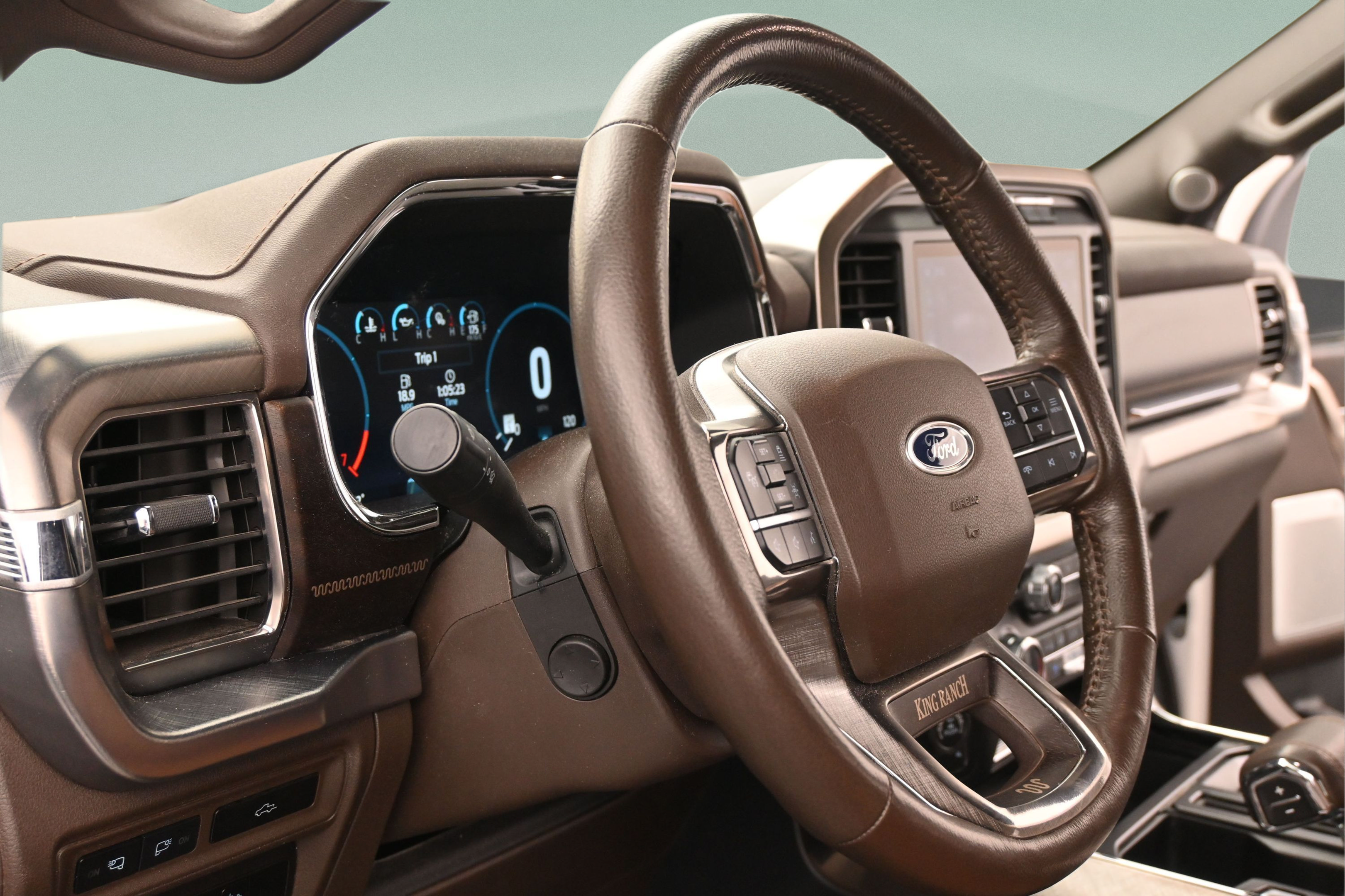 Used 2023 Ford F150 King Ranch w/ Equipment Group 601A High AWD/4WD image 12