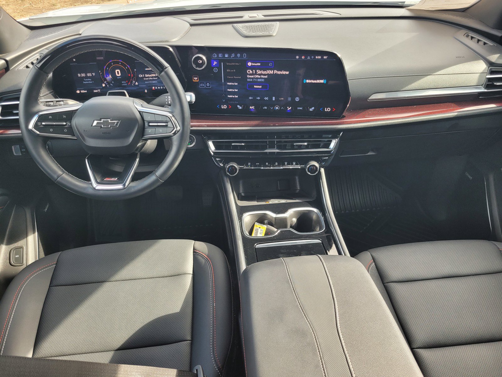 Used 2026 Chevrolet Traverse Z71 w/ Enhanced Driving Package AWD/4WD image 12