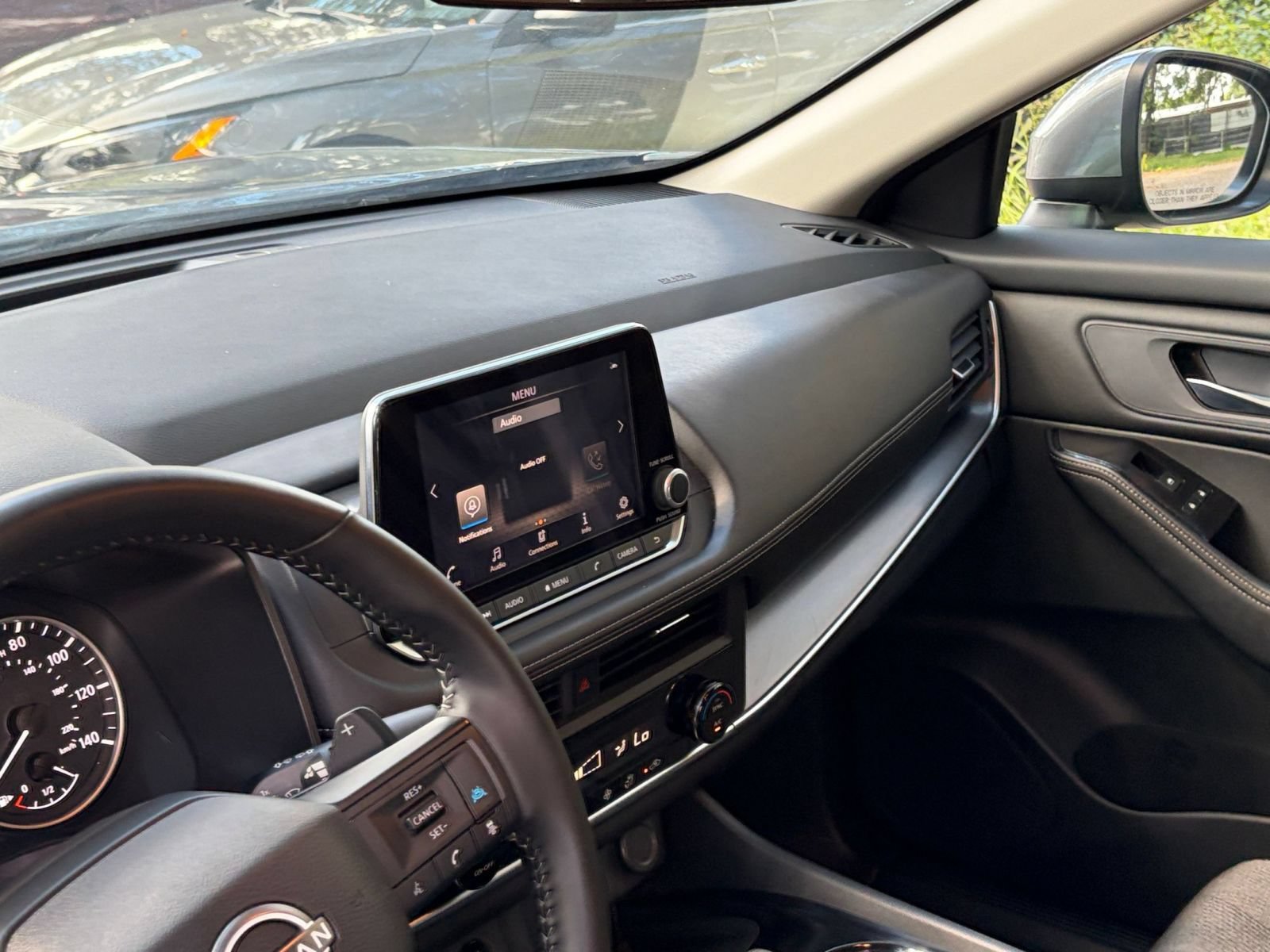Used 2026 Nissan Rogue SV AWD/4WD image 36