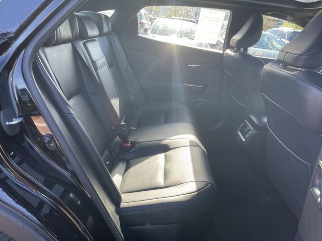 Used 2023 Toyota Crown Platinum AWD/4WD image 22