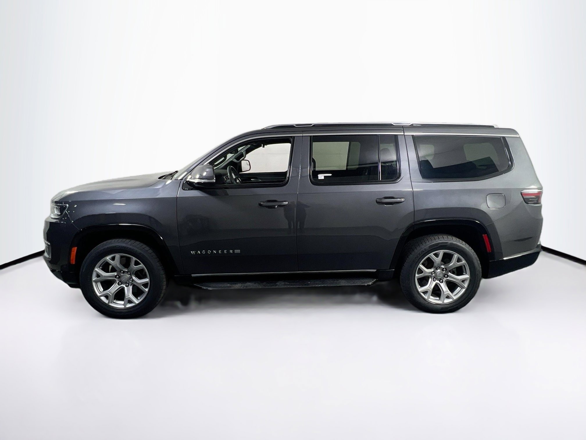 Used 2022 Jeep Wagoneer Series II AWD/4WD image 8