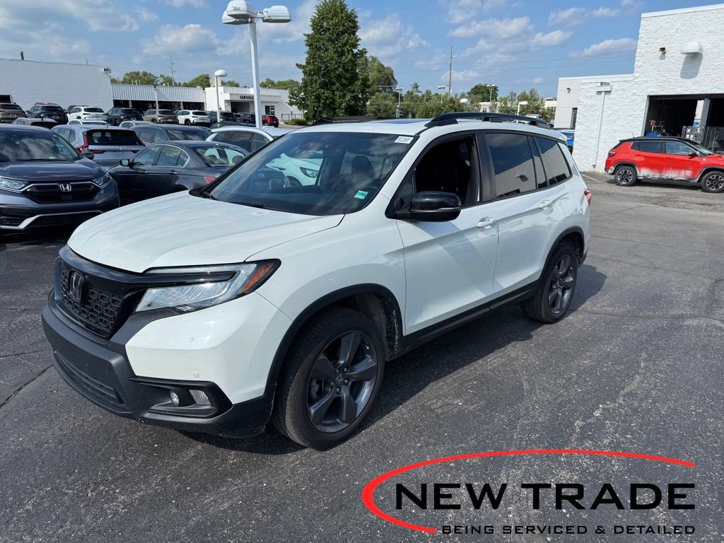 Certified 2019 Honda Passport Touring image 1