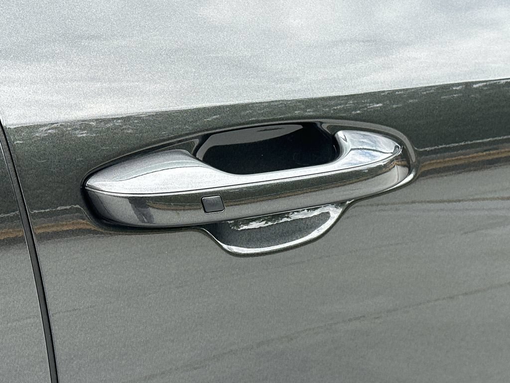 New 2026 Kia Niro EX FWD image 8