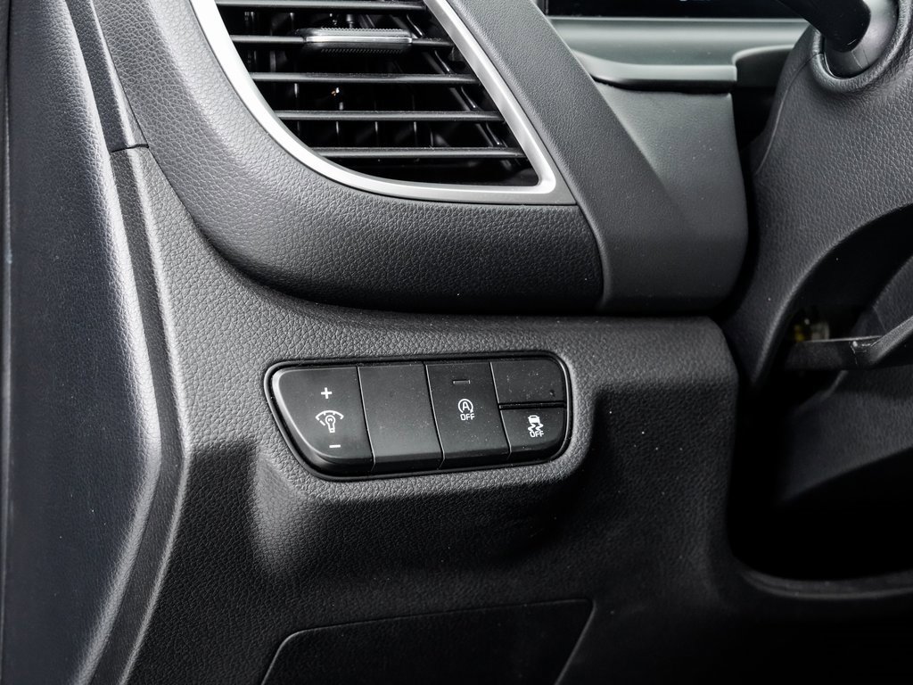 Used 2024 Kia Seltos EX image 11