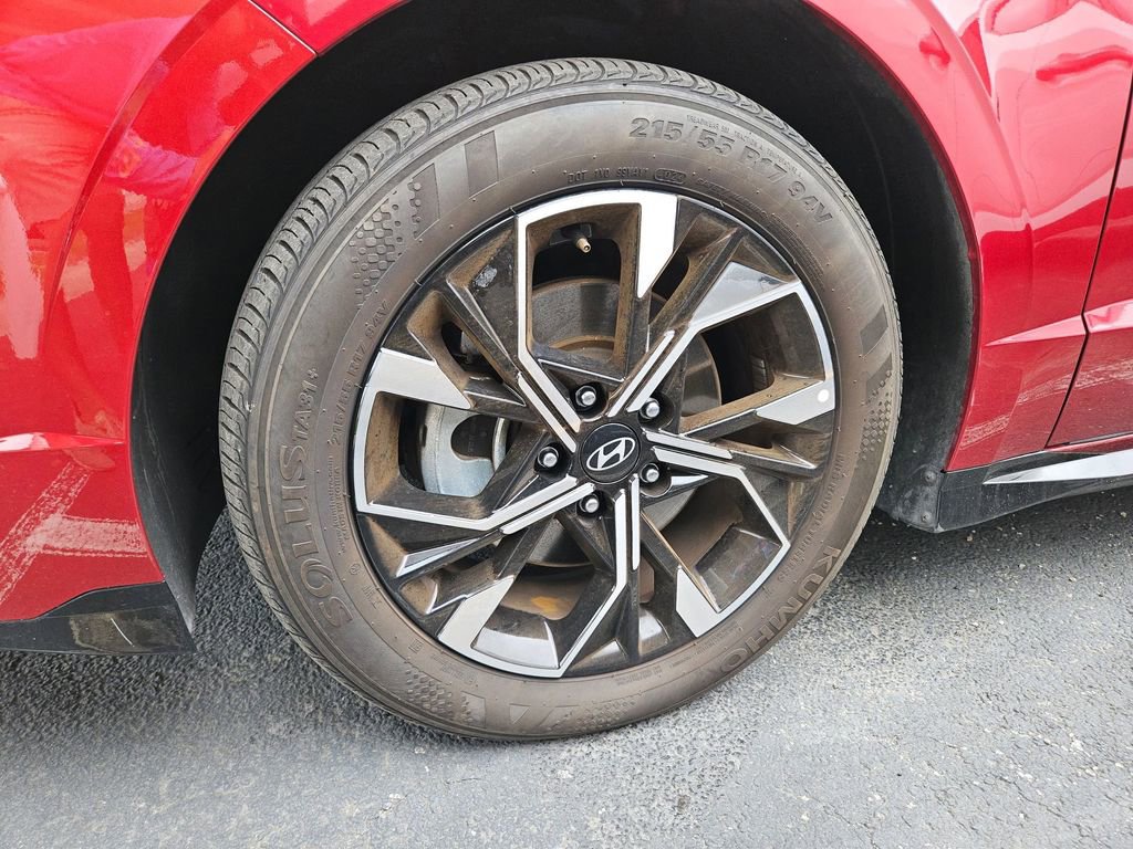 Used 2025 Hyundai Sonata SEL FWD image 29