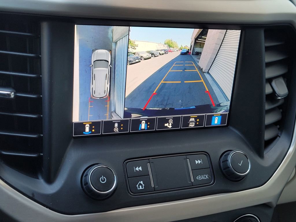 Used 2021 GMC Acadia Denali w/ Denali Technology Package image 18