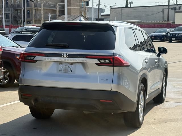 Used 2024 Toyota Grand Highlander FWD image 4