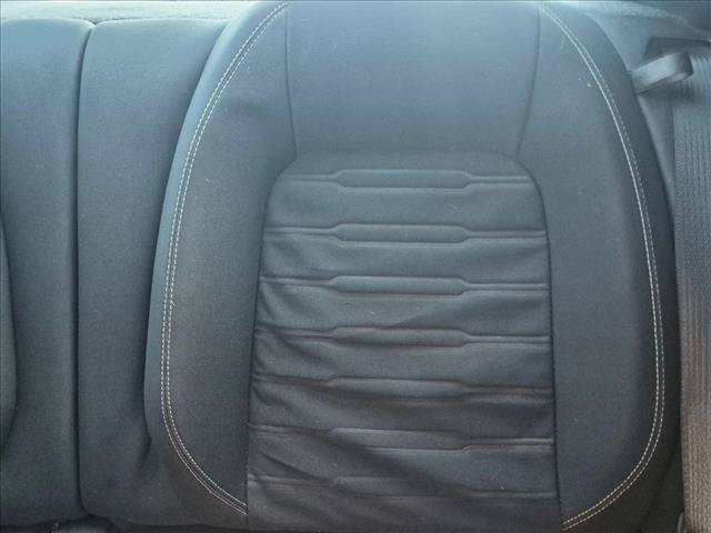 Used 2016 Ford Mustang Coupe RWD image 11