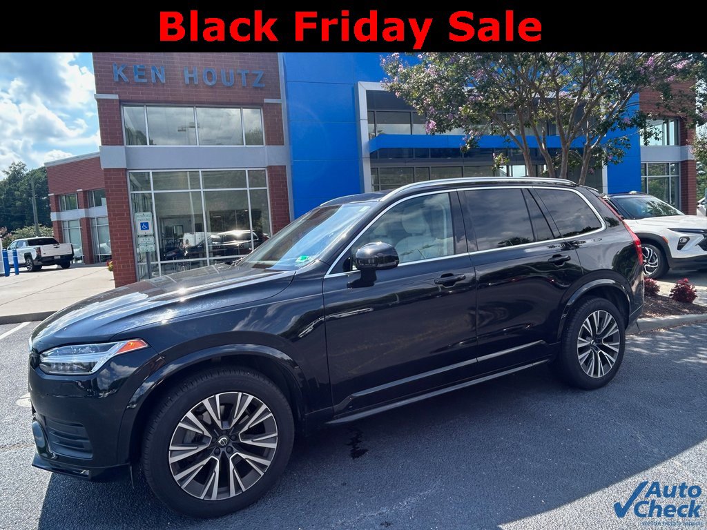 Used 2022 Volvo XC90 T6 Momentum w/ Advanced Package