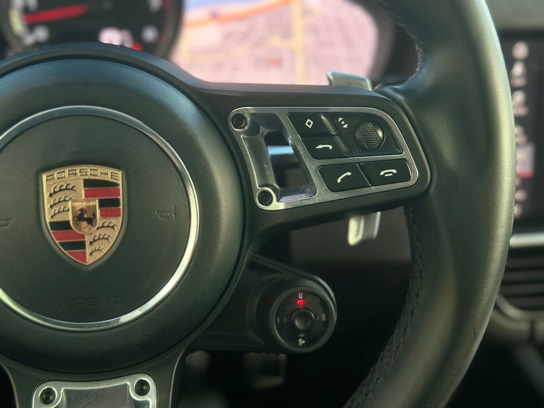Used 2019 Porsche Cayenne Turbo AWD/4WD image 14