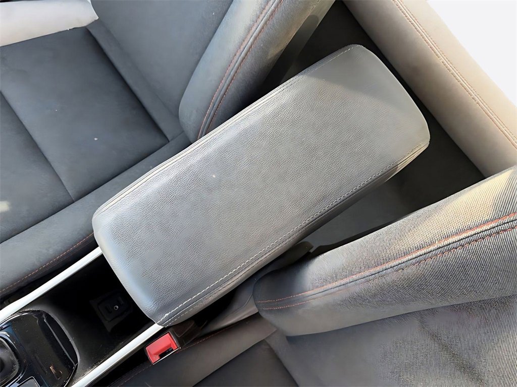 Used 2020 Chevrolet Bolt LT image 24