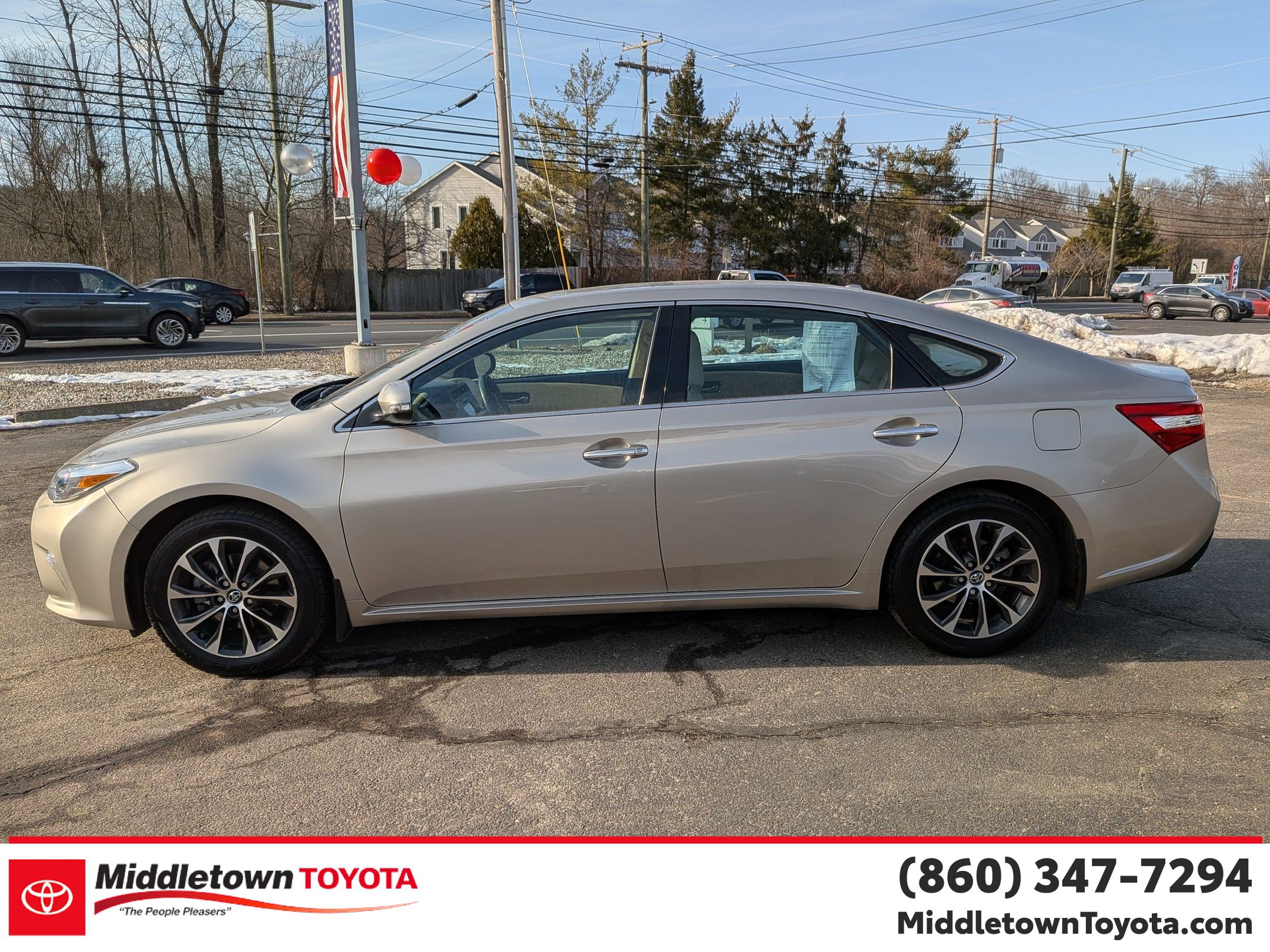 Certified 2017 Toyota Avalon XLE Premium image 6