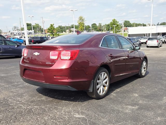 Used 2015 Chevrolet Malibu LT w/ Leather Package FWD image 3