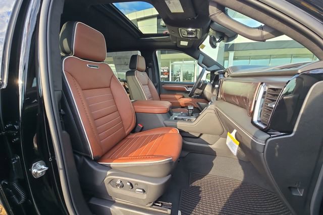 New 2026 GMC Sierra 1500 AT4 w/ AT4 Premium Package AWD/4WD image 11