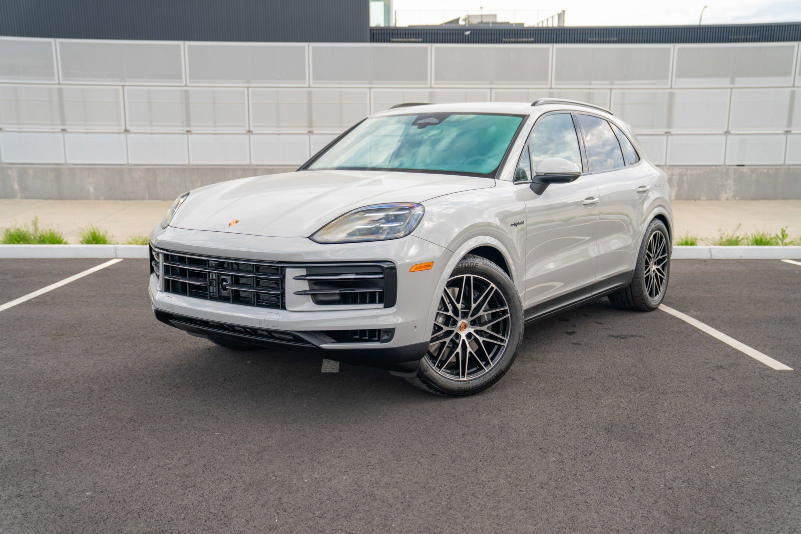 New 2026 Porsche Cayenne E-Hybrid