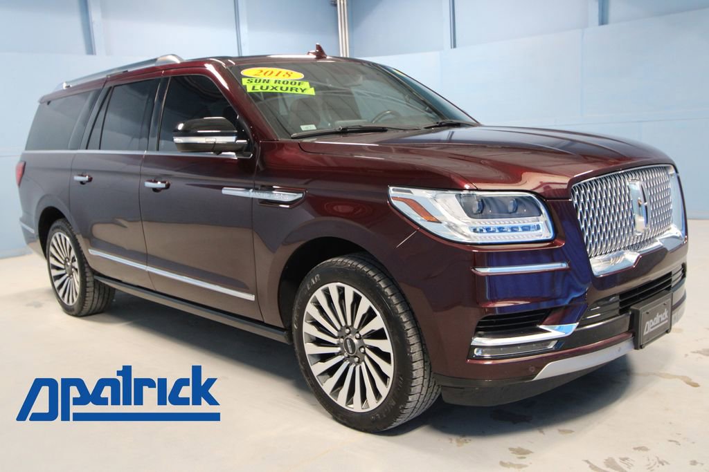 Used 2018 Lincoln Navigator L Reserve image 1