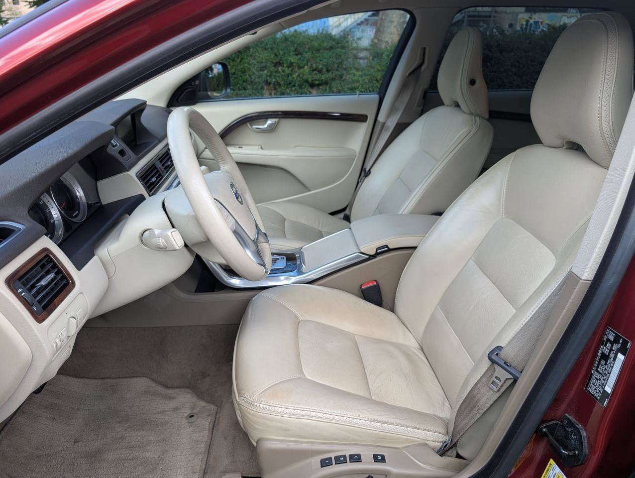Used 2012 Volvo XC70 T6 Platinum image 10