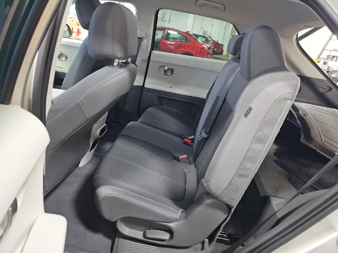Used 2024 Hyundai Ioniq 5 SEL AWD/4WD image 10