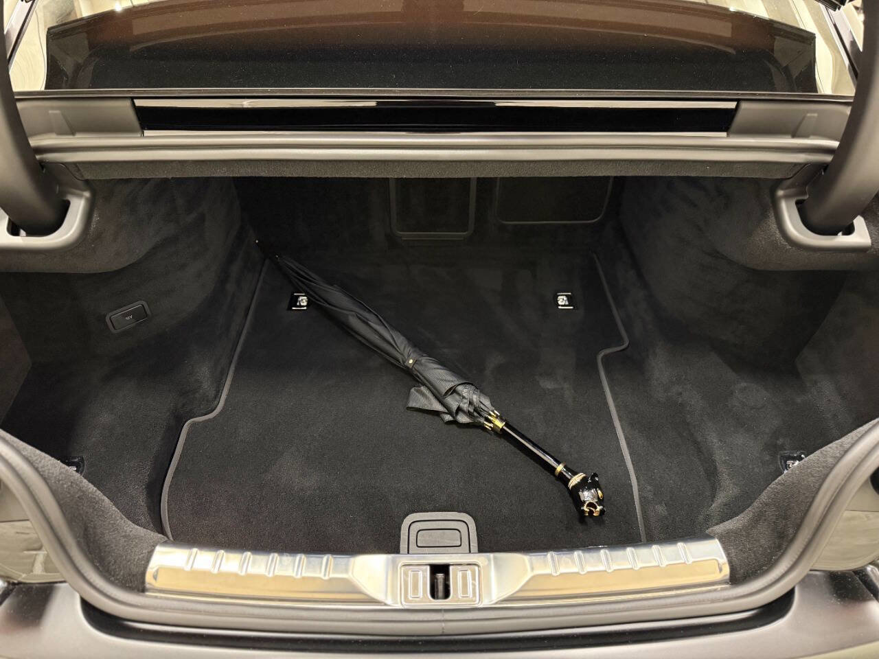 Used 2021 Bentley Continental GT image 33