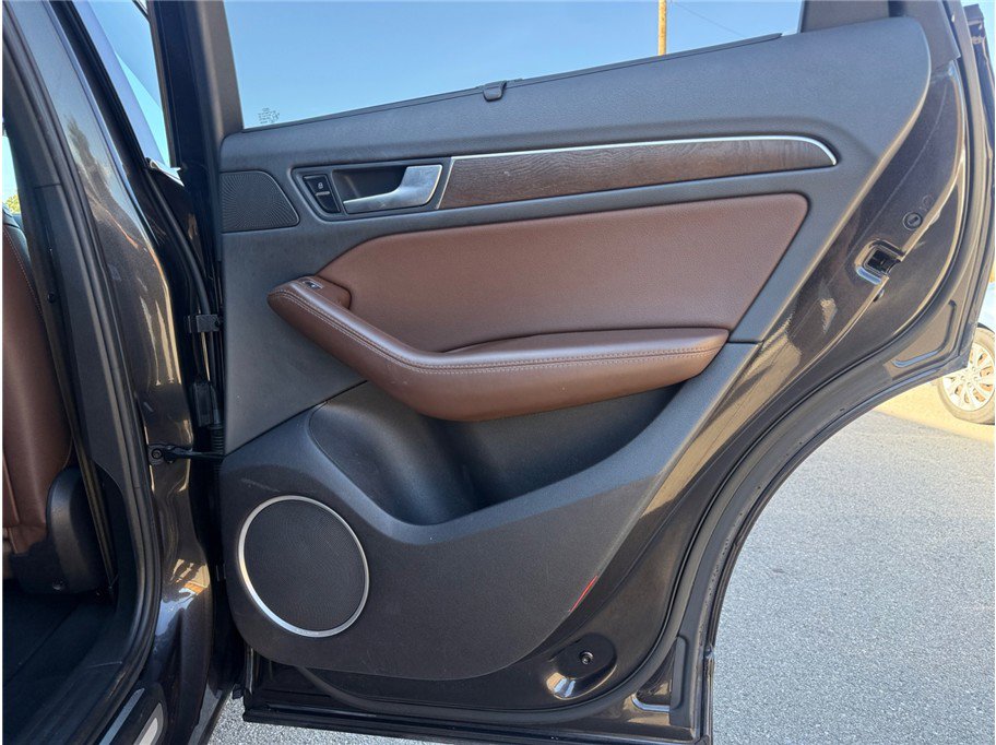 Used 2014 Audi Q5 TDI Prestige w/ Prestige Package image 37