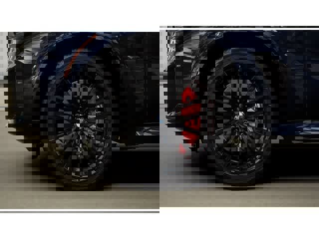 New 2026 BMW X5 M60i w/ Executive Package image 7