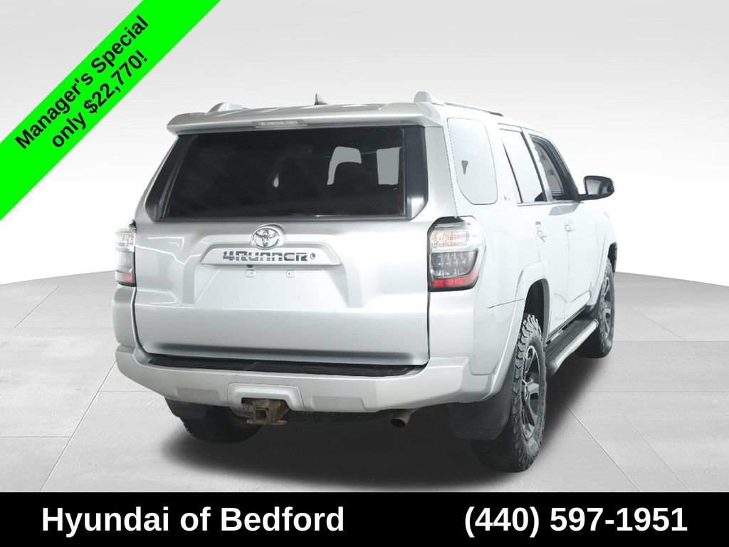 Used 2016 Toyota 4Runner SR5 AWD/4WD image 47