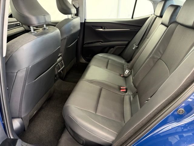 Used 2025 Toyota Camry XLE AWD/4WD image 16