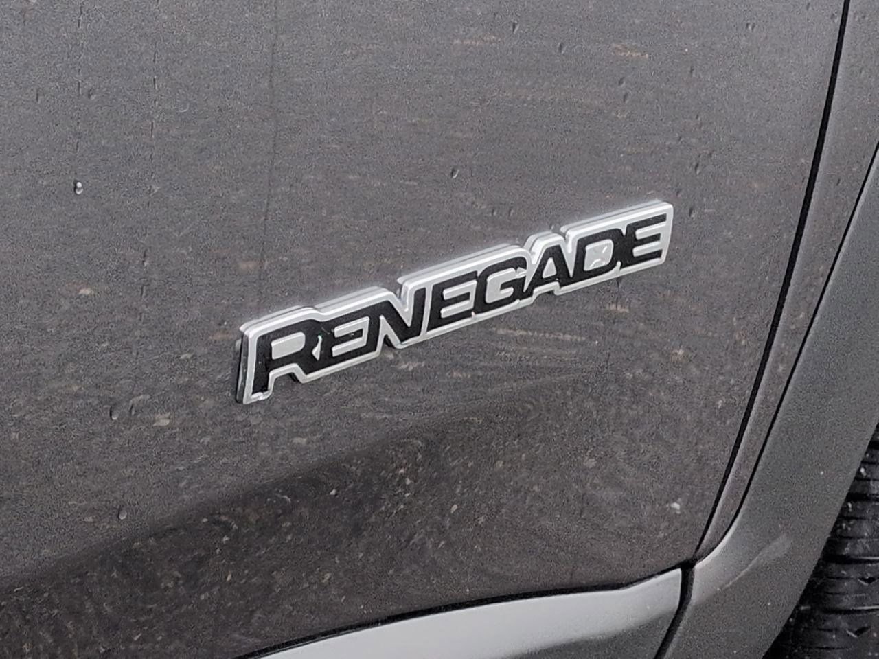 Used 2020 Jeep Renegade Sport w/ Sport Appearance Group image 28