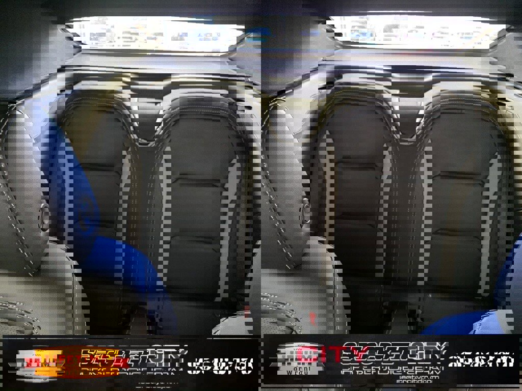 Used 2023 Chevrolet Camaro LT w/ RS Package image 22