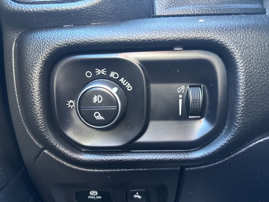 Used 2023 RAM 1500 Big Horn image 25