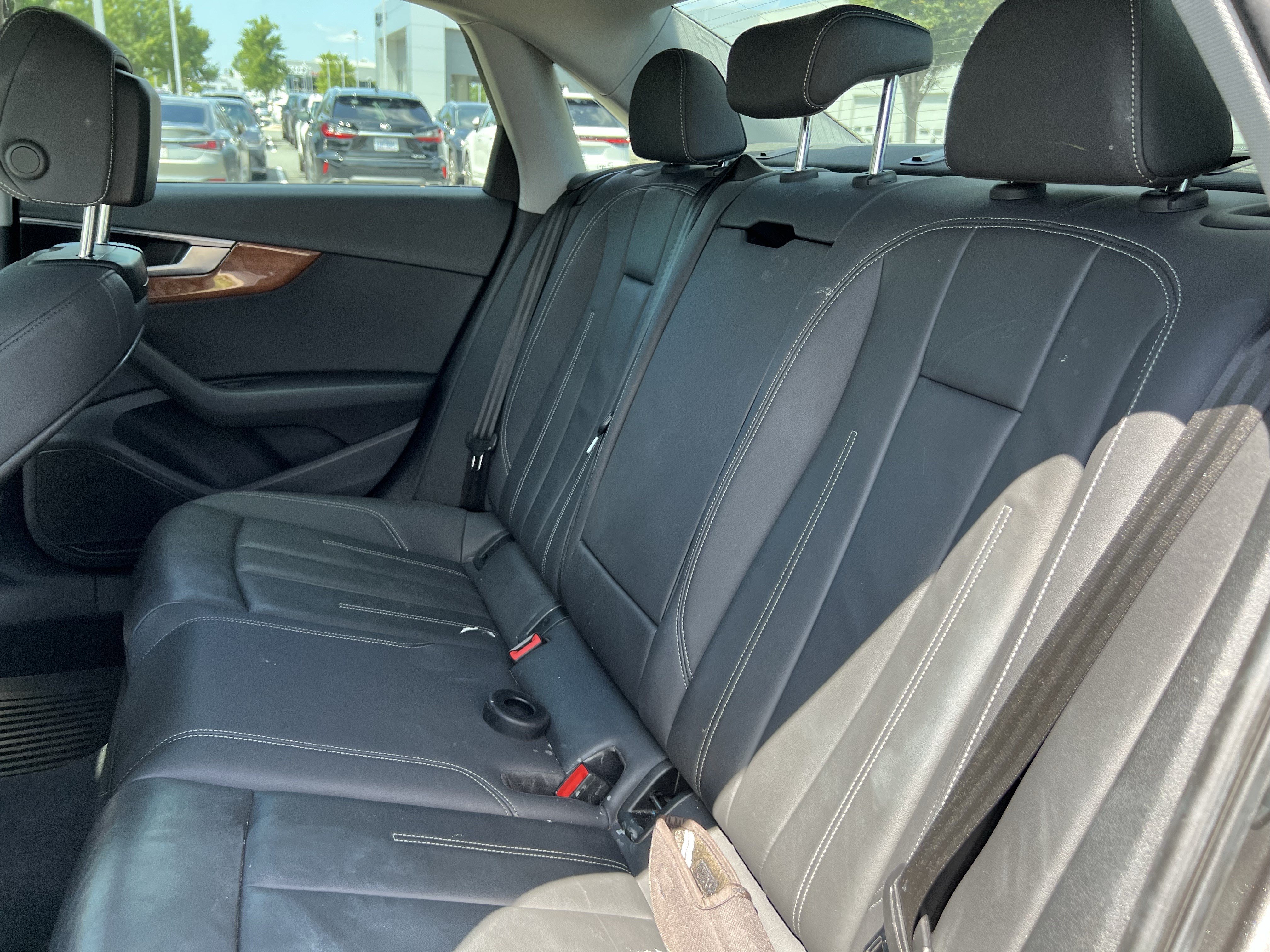 Used 2022 Audi A4 2.0T Premium w/ Convenience Package AWD/4WD image 34